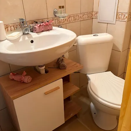 Cozy In Sunny Apartmán