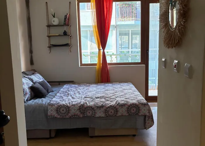 Cozy In Sunny Апартамент *