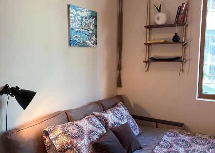 Апартамент Cozy In Sunny *