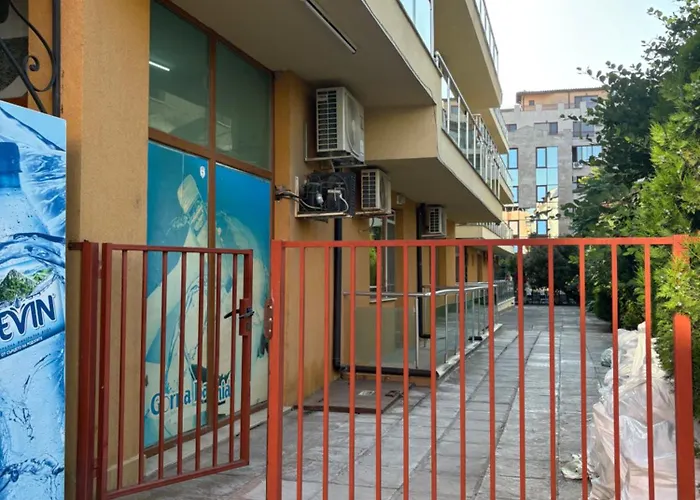 Cozy In Sunny Apartament Sunny Beach